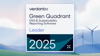 Award badge showing Novisto was named a Leader in the Verdantix Green Quadrant: ESG and Sustainability Reporting Software for 2025